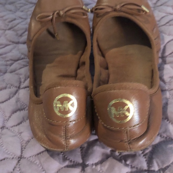 Michael Kors Brown Leather Flex Ballet Flats - Picture 3 of 6